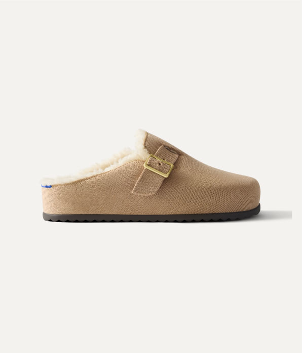 The Teddy Buckle Clog Honey
