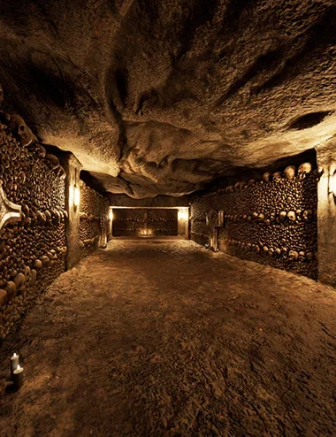 XI Victorian Catacombs
