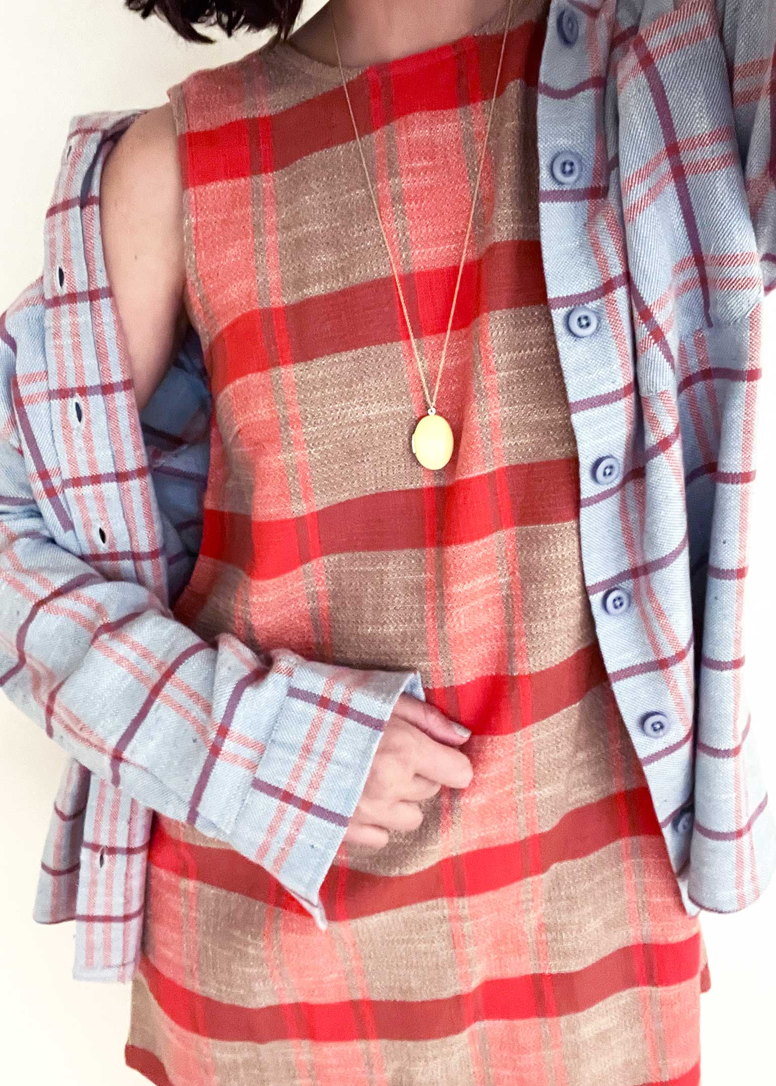 alma shirt eyeshadow and kaia dress lipstick