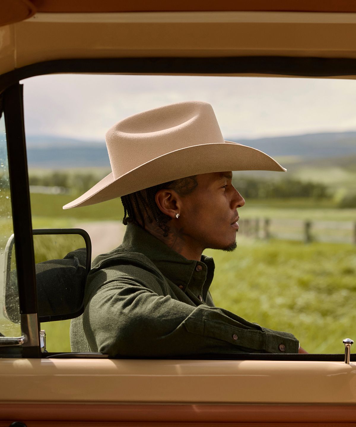 WESTERN HATS