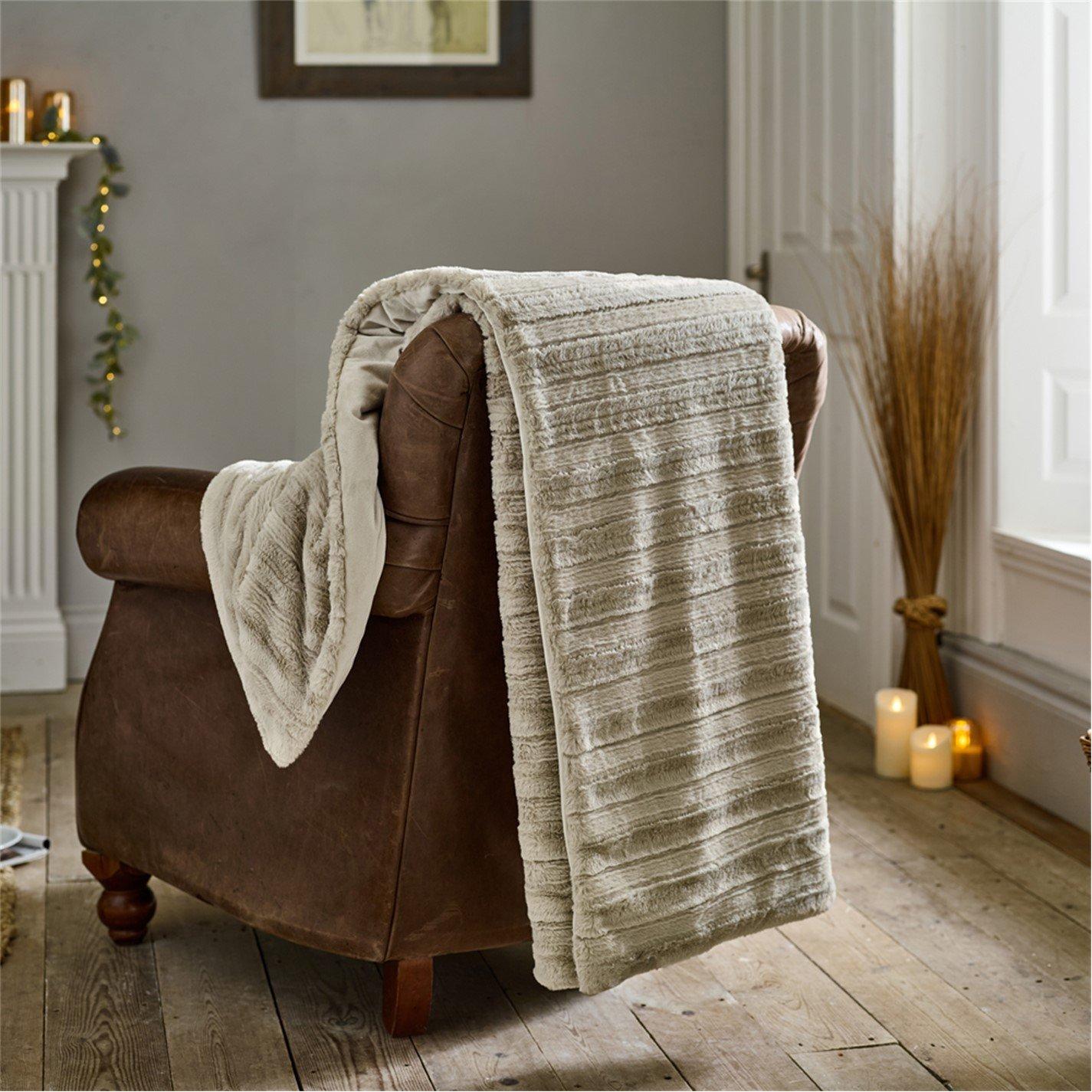 Chatsworth Throw - 130x170cm