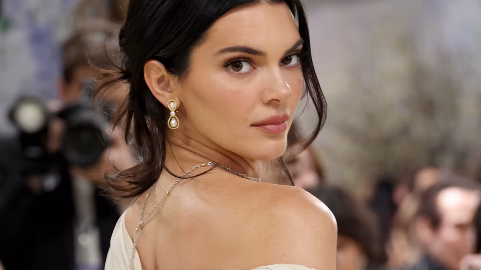Kendall Jenner Just Mastered The Art Of The Airport Outfit 