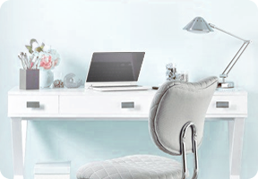 Chairs & Furniture