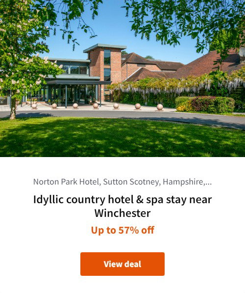 Idyllic country hotel &amp; spa stay near Winchester