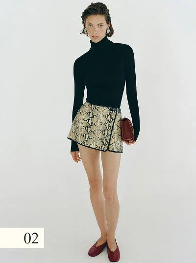 Ophelia Tissue Cashmere Turtleneck