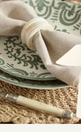 Salento Napkin & Salento Border Tablecloth Bundle