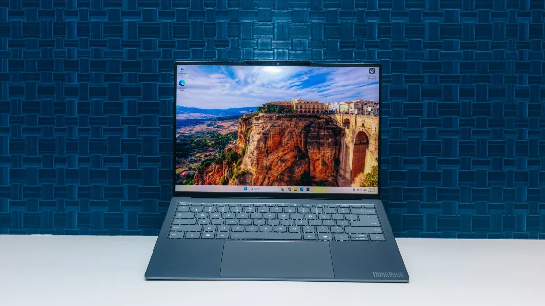 Are Fanless Laptops the Future? I’m Dazzled by Lenovo’s Stunning, Quiet ThinkBook AeroBlade