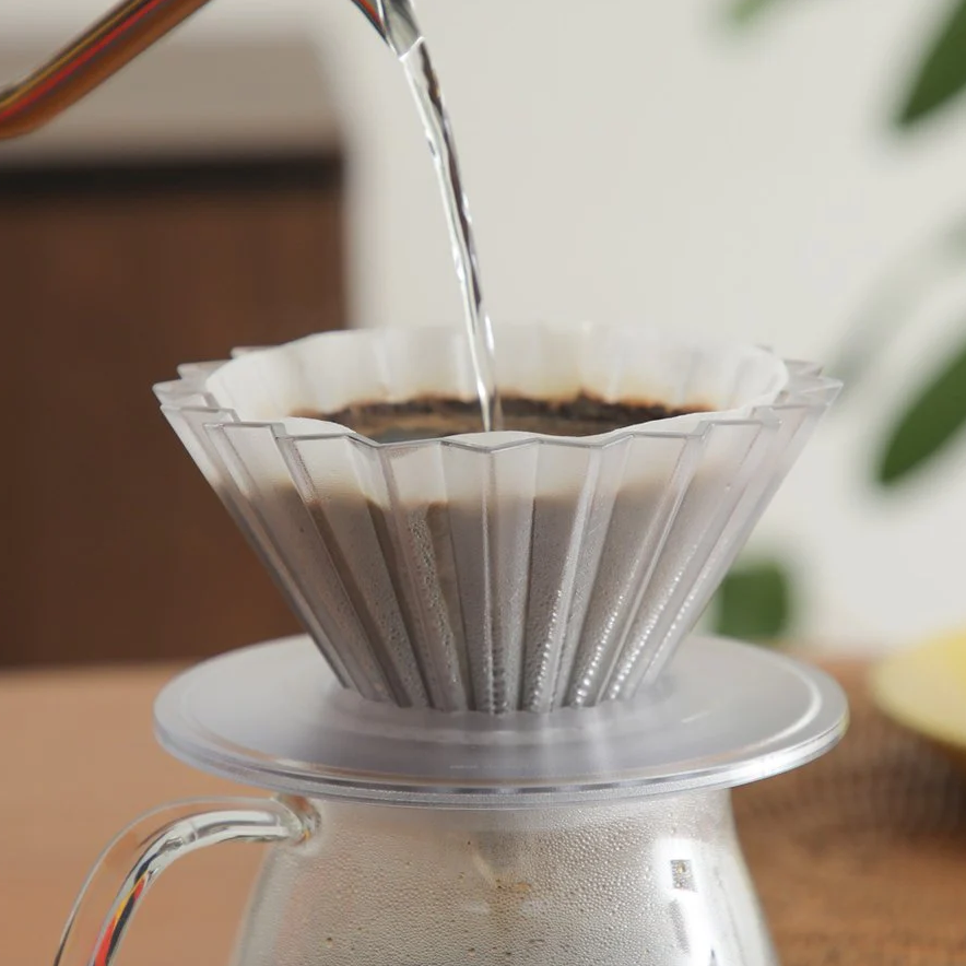 Origami dripper with water stream