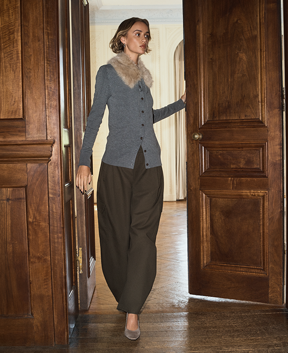 Woman wearing Grey Marl Fur Collar Cardigan