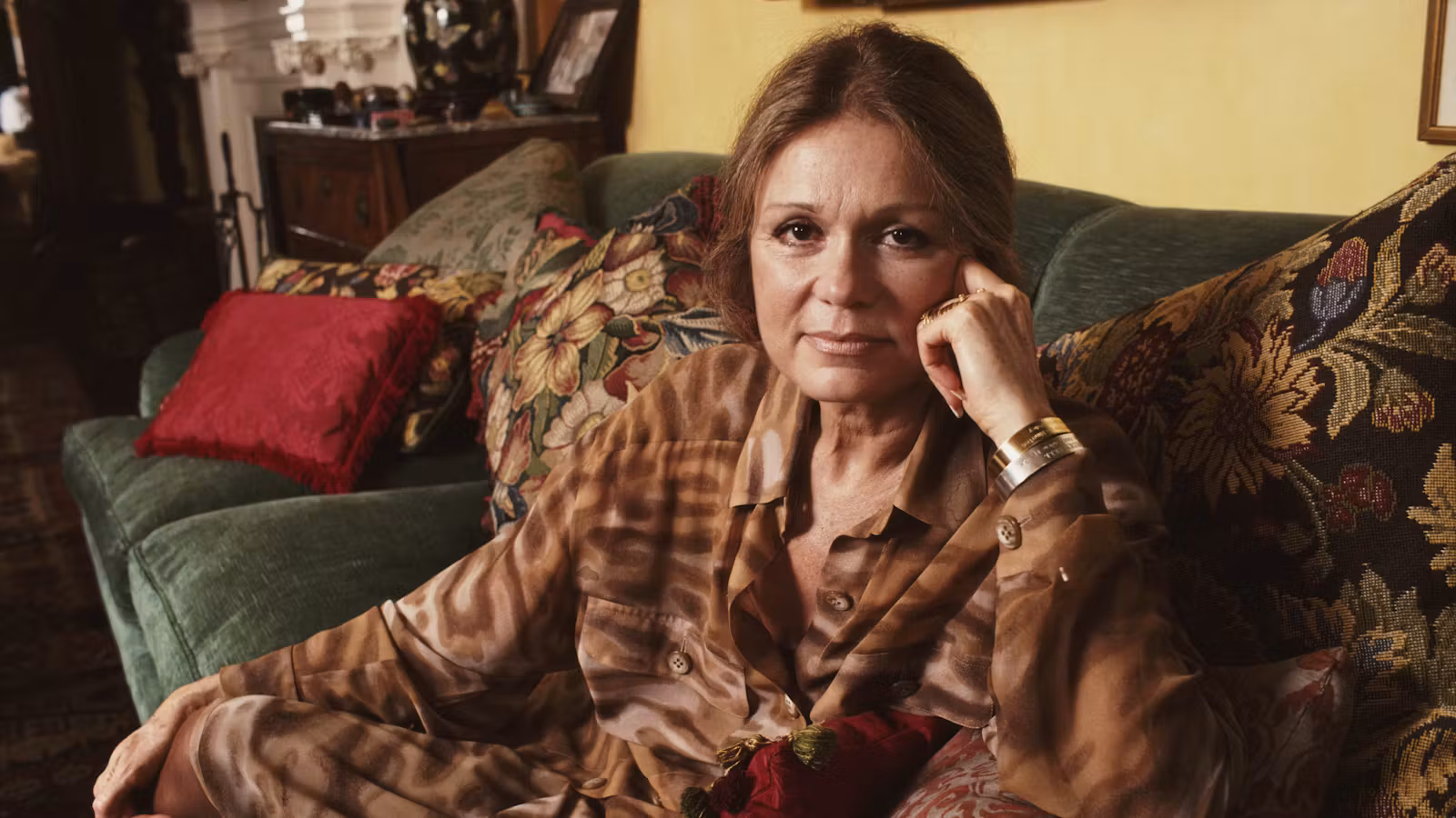 Gloria Steinem Left A Powerful Impact On The World & Fashion
