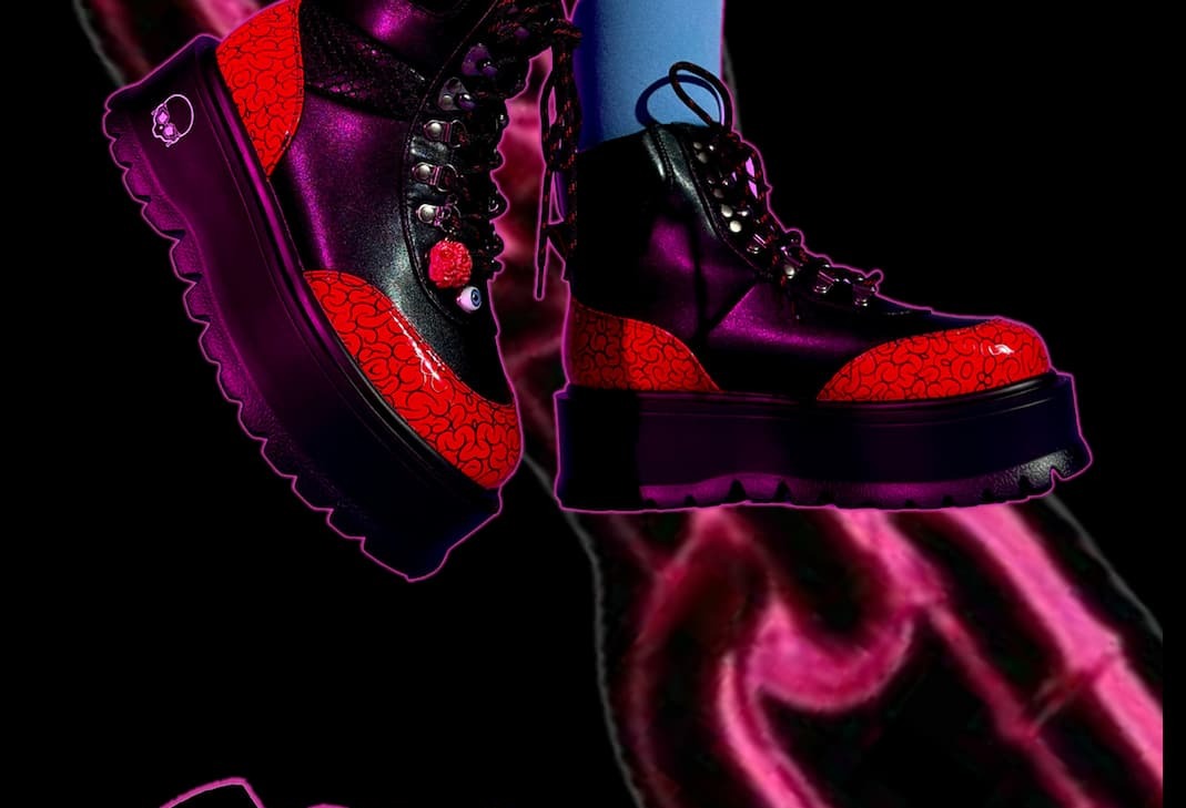 MONSTER HIGH Ghoulia Yelps Gore-geous Platform Boots 3