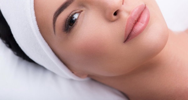 Discover Orland Park Plastic Surgery's rejuvenating facial treatments with options like micro peels, up to 68% off