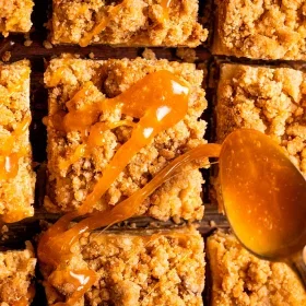 Salted Caramel Apple Crumb Bars