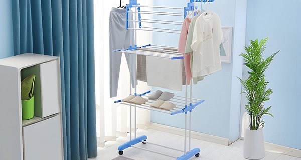 Etendoir à linge pliable multi-niveaux en acier