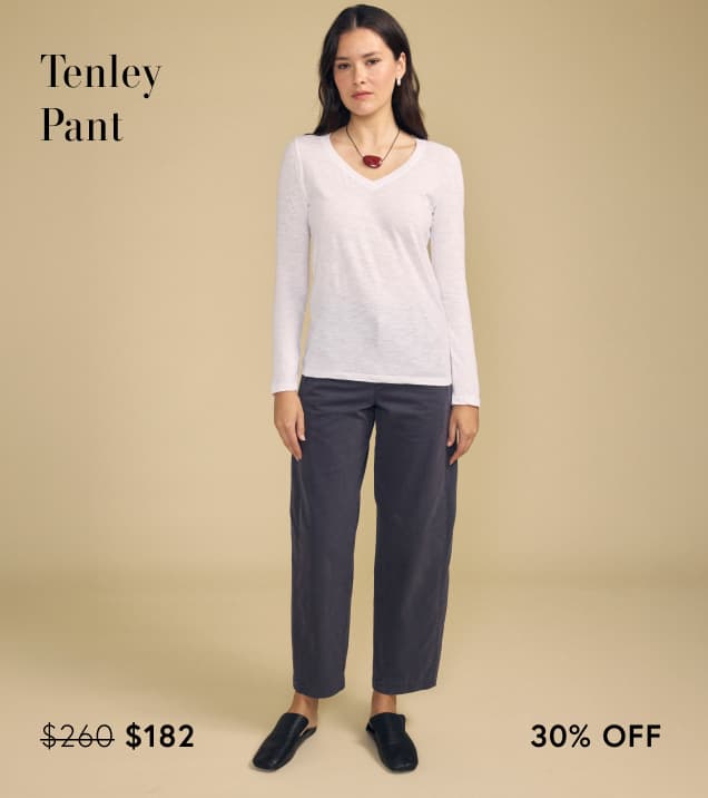 Image of model wearing Tenley in Graphite.