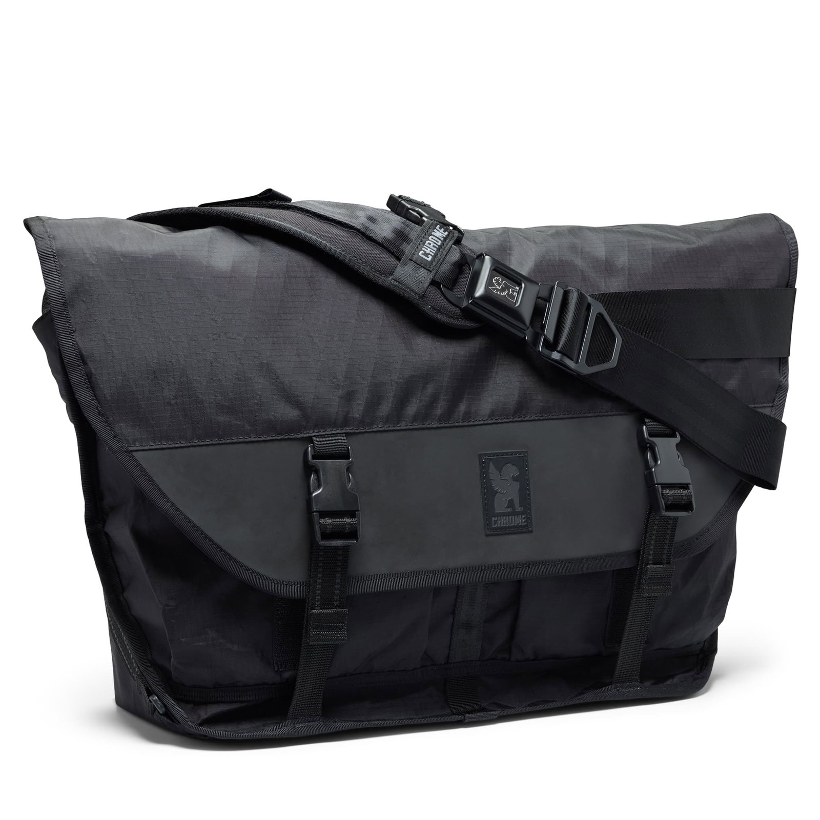 Image of Citizen 24L Messenger