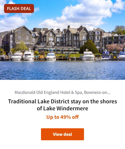 Traditional Lake District stay on the shores of Lake Windermere