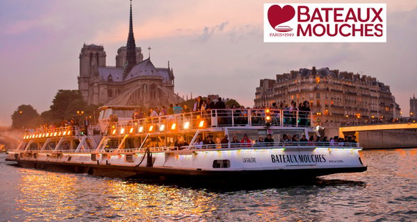 À la découverte de la Ville Lumière sur un bateau-mouche