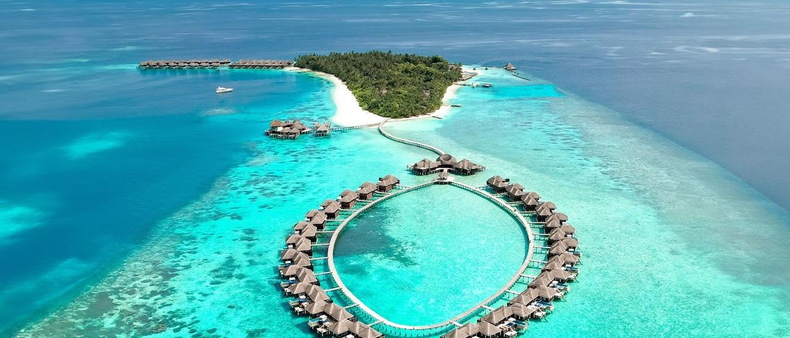 Award-Winning Maldives All-Inclusive Pool Villas with Unlimited Free-Flow Drinks & Speedboat Transfers