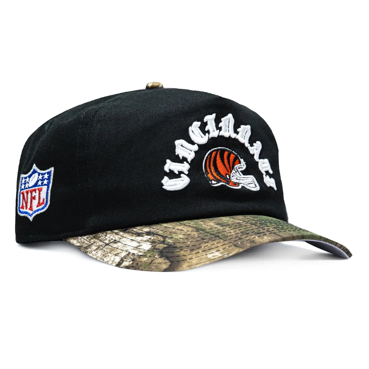 Image of New Era 19Twenty Cincinnati Bengals NFL Logo Patch Snapback Pre-Curved Hat - Black, Realtree