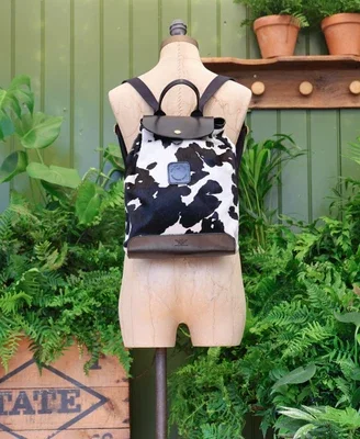Backpack in Black Cow Print