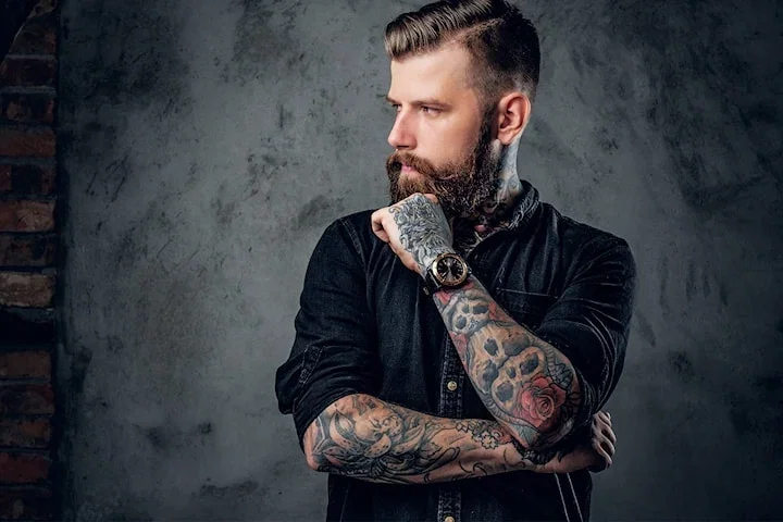 Tatuering 2,5 eller 5 h med konsultation hos All-in Bodyart i Årsta