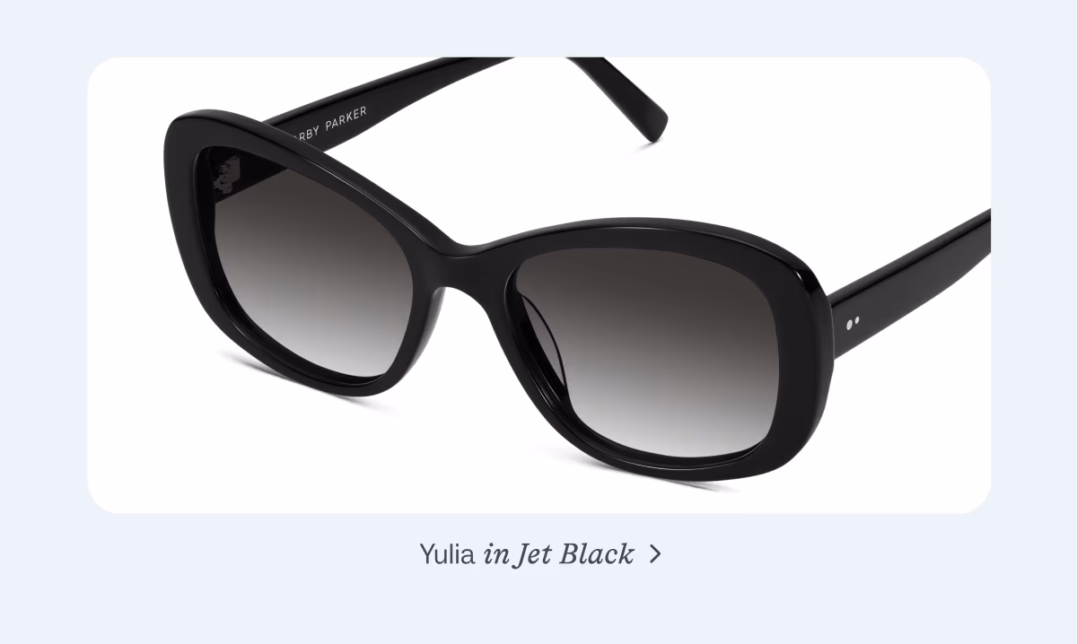 Yulia in Jet black