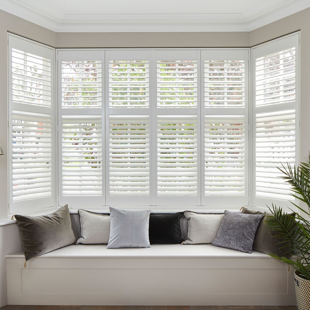 Huge Super Sale - Up to 40% off selected shutters styles 