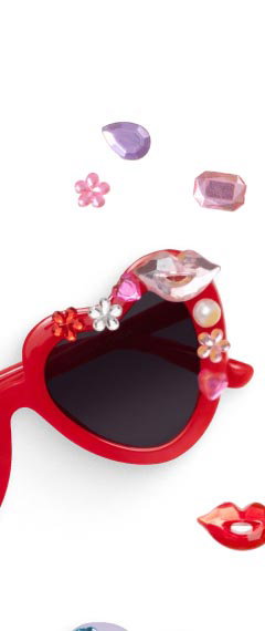 Heartfelt Sparkle Gemify® Sunglasses + Case