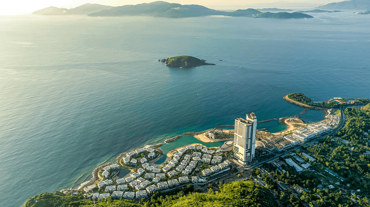 Grand Opening: Nha Trang Beachfront Bliss with Daily Breakfast, Nightly Dinner & Free-Flow Drinks Hour