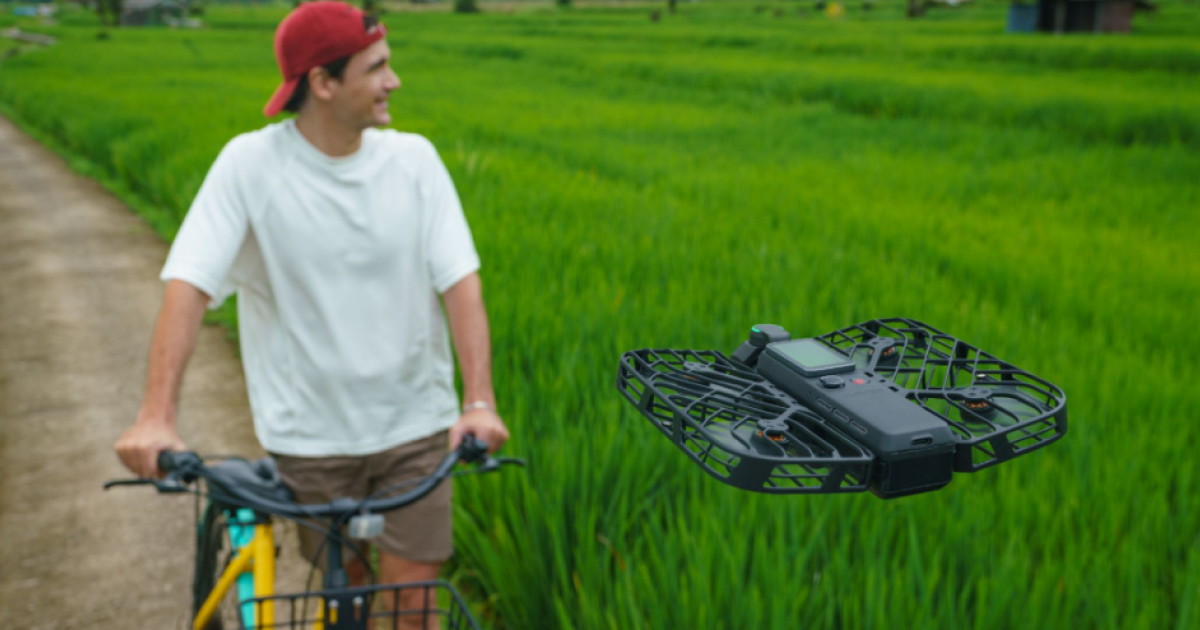 HOVERAir VERSA: This Pocket Camera Can Fly