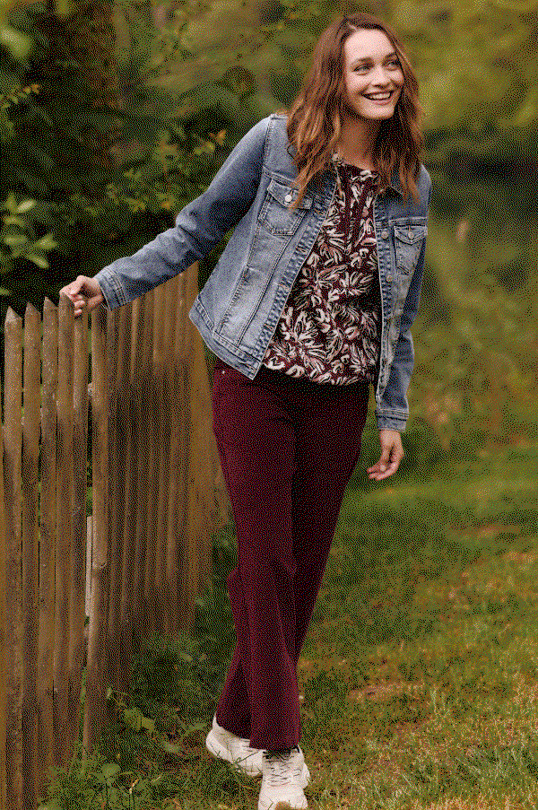 Wide Leg Hose aus weichem Cord