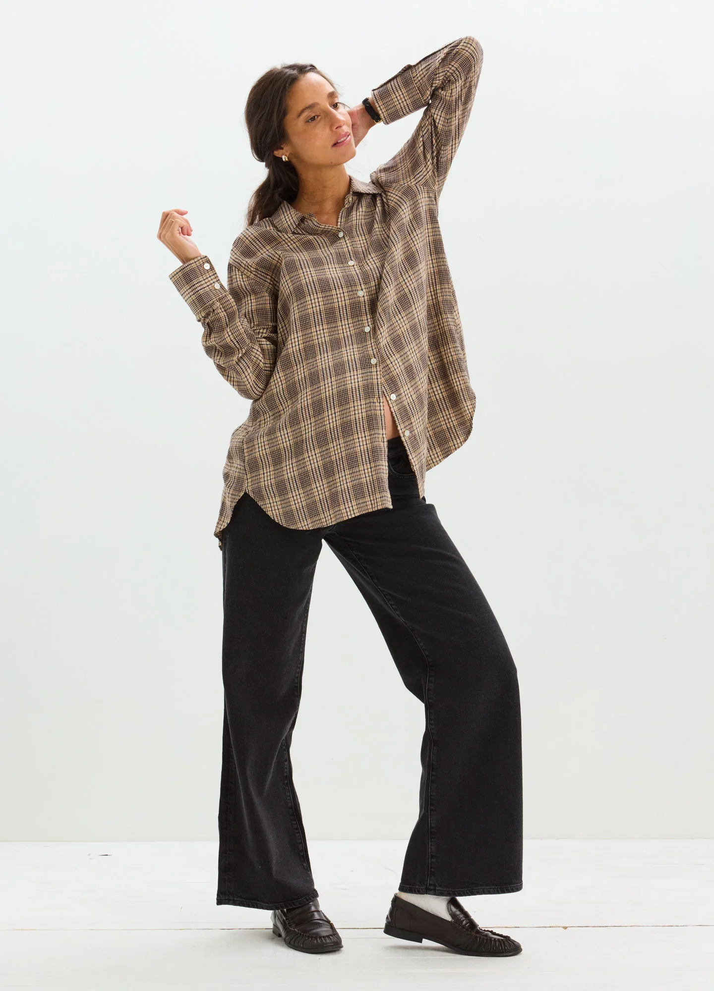 Image of The Relaxed Wide Leg Maternity Jean