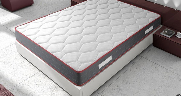 Matelas à mémoire de forme moelleux