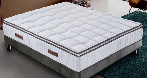 Matelas avec surmatelas en mousse à mémoire de forme orthopédique et déhoussable, dimensions au choix