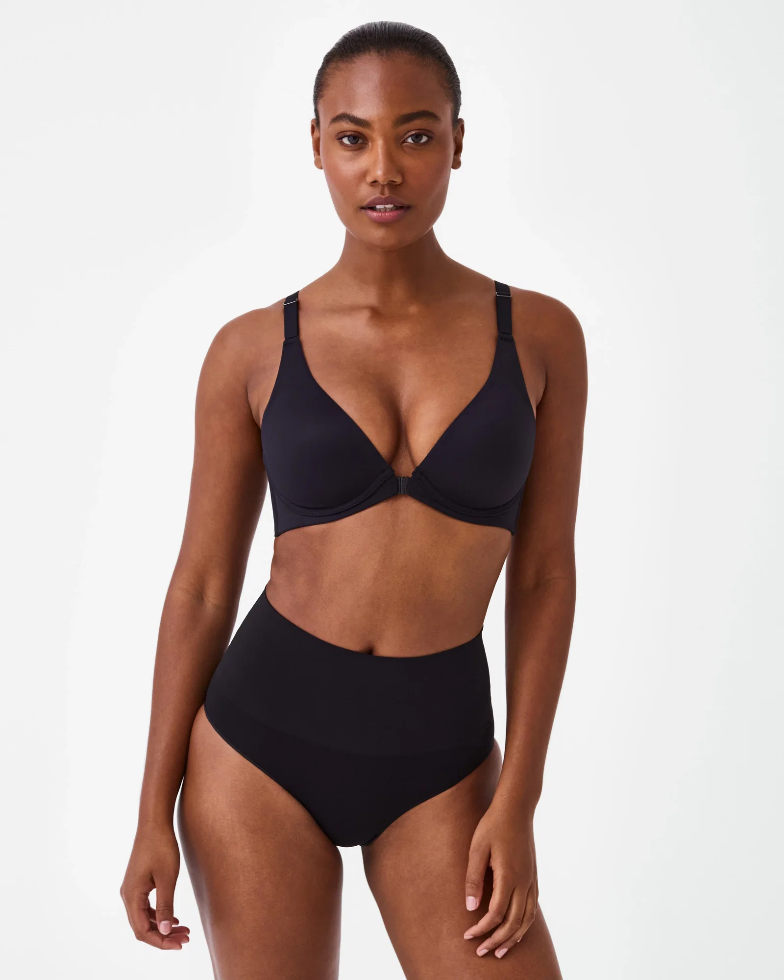Image of Spanx Women's SPANXsmooth® Bra-llelujah Adjustable Plunge Wireless Lift Bra in Black