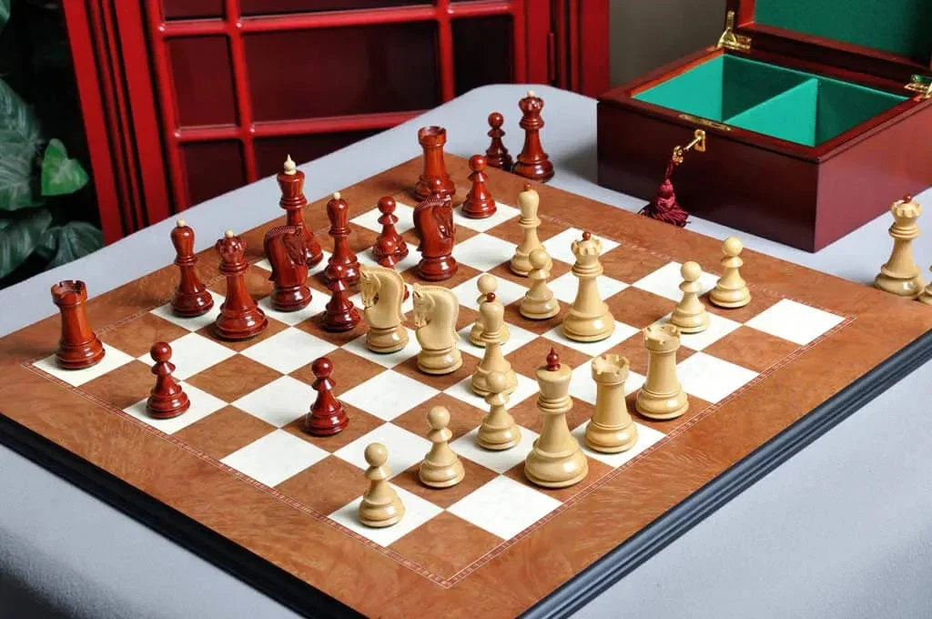 Image of The Zagreb '59 Series Chess Set, Box, & Board Combination