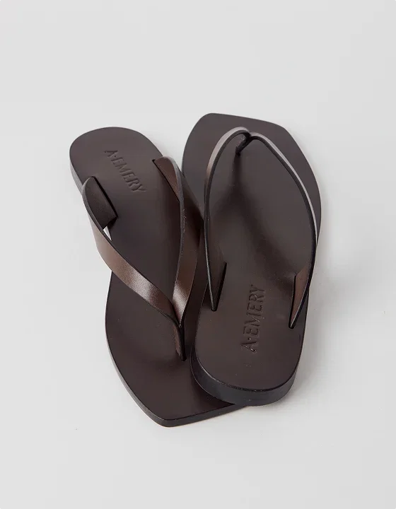 SHOP SUMMER CLEARANCE