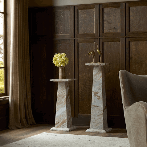 Ellric Pedestal Set