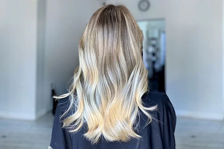 Ombré/Balayage med olaplex-behandling på Östermalm