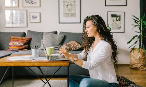 Endometriosis May Be Costing Women A Month's Salary Every Year