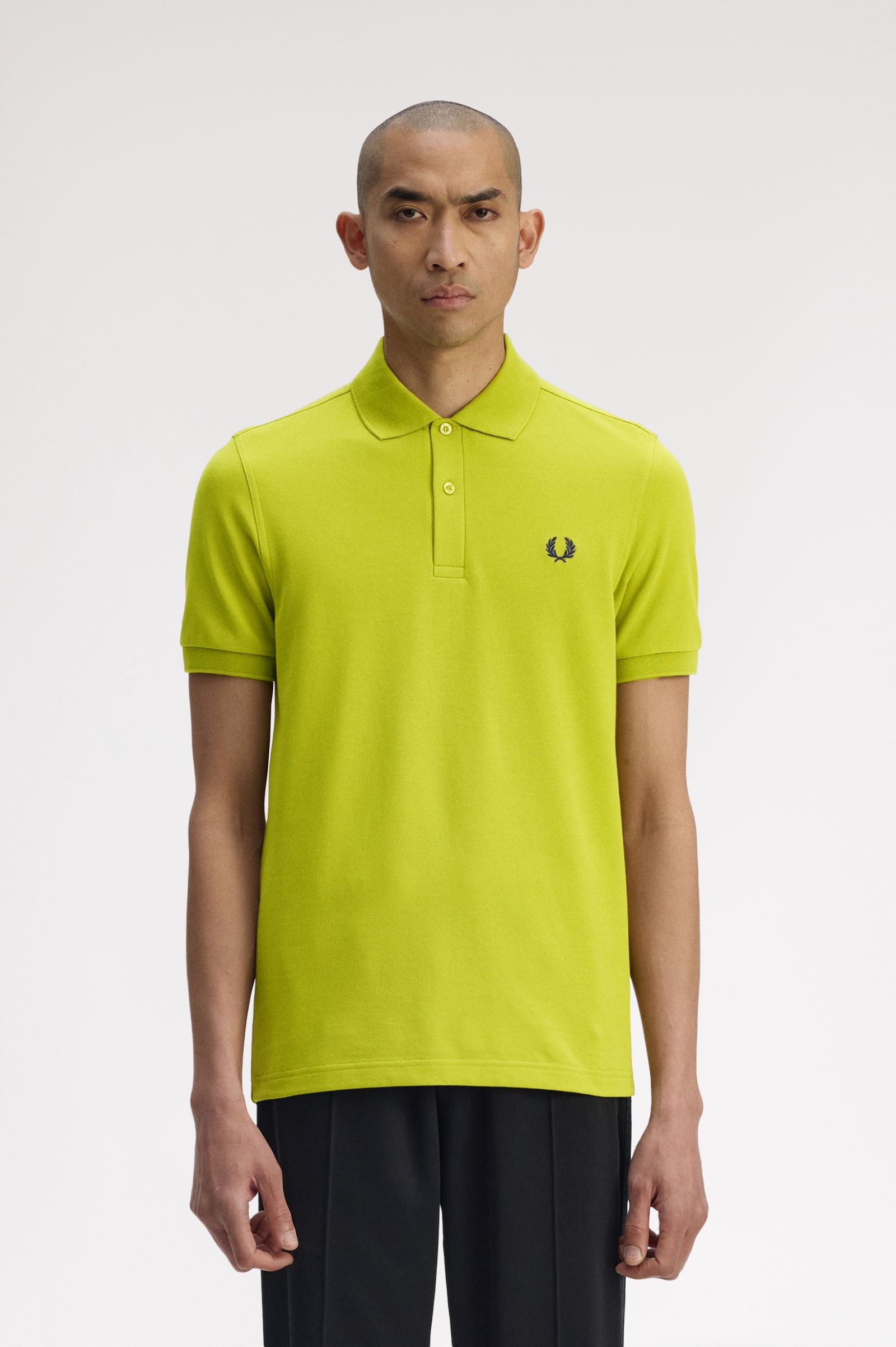 The Fred Perry Shirt - M6000
