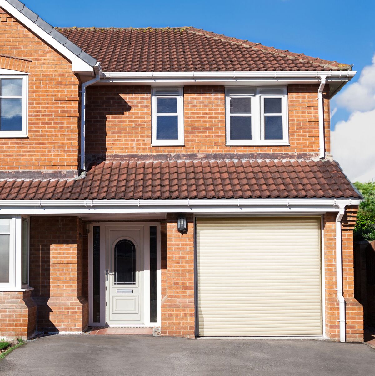 Super Sale - up to 20% off selected garage doors