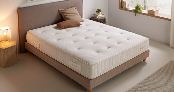 Matelas à ressorts ensachés Suprême 12 multizones avec Système Confort