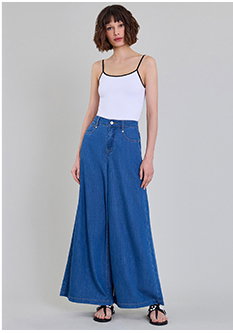 Wide-Leg Medium Wash Denim with Tulip Pocket Detail