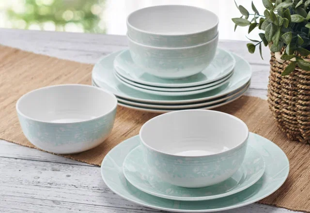 Best-Selling Dinnerware Sets