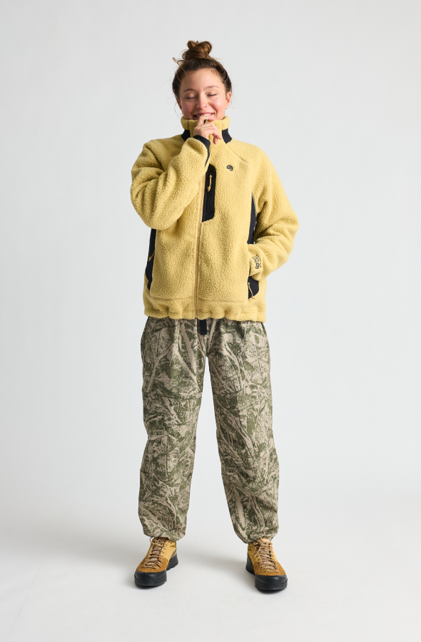 Model in the Deep Drift™ Fleece Jacket.