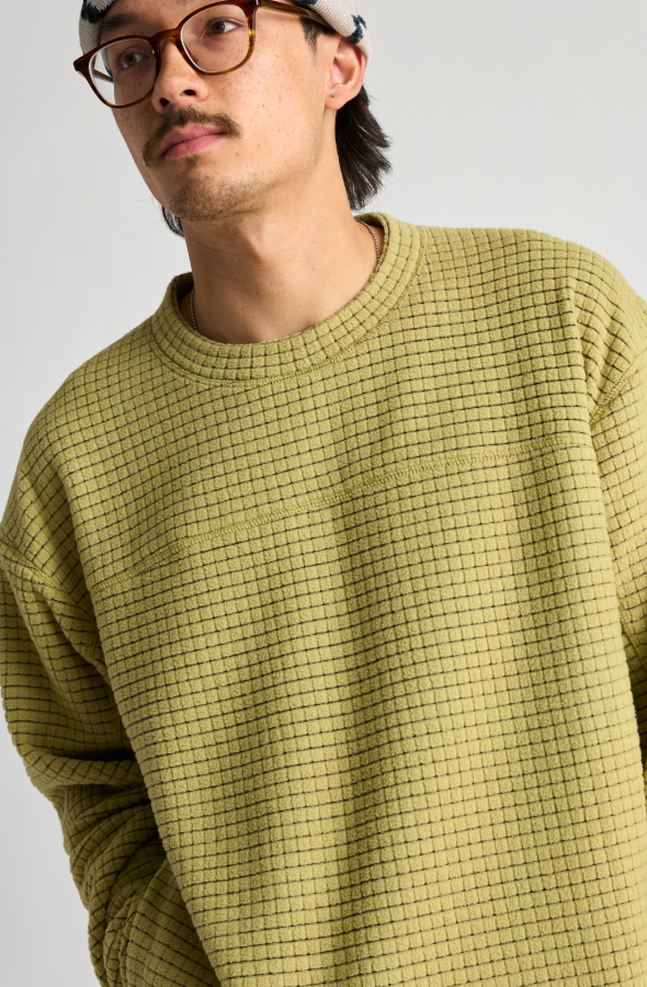 Model wearing the Summit Grid™ Big Grid Crewneck.