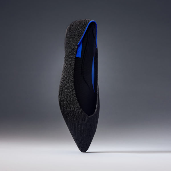 Point III ReVelvet Black