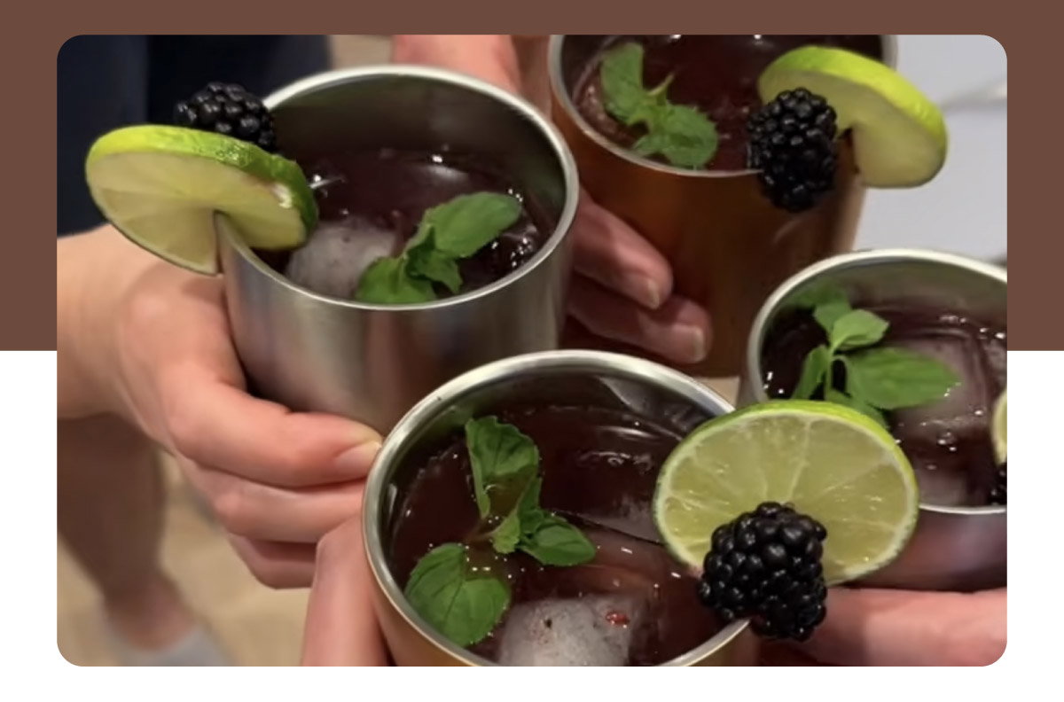 Make Your Own Blackberry Mojito This Weekend